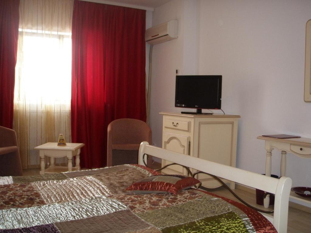 Hotel Tex Club Botosani Room photo