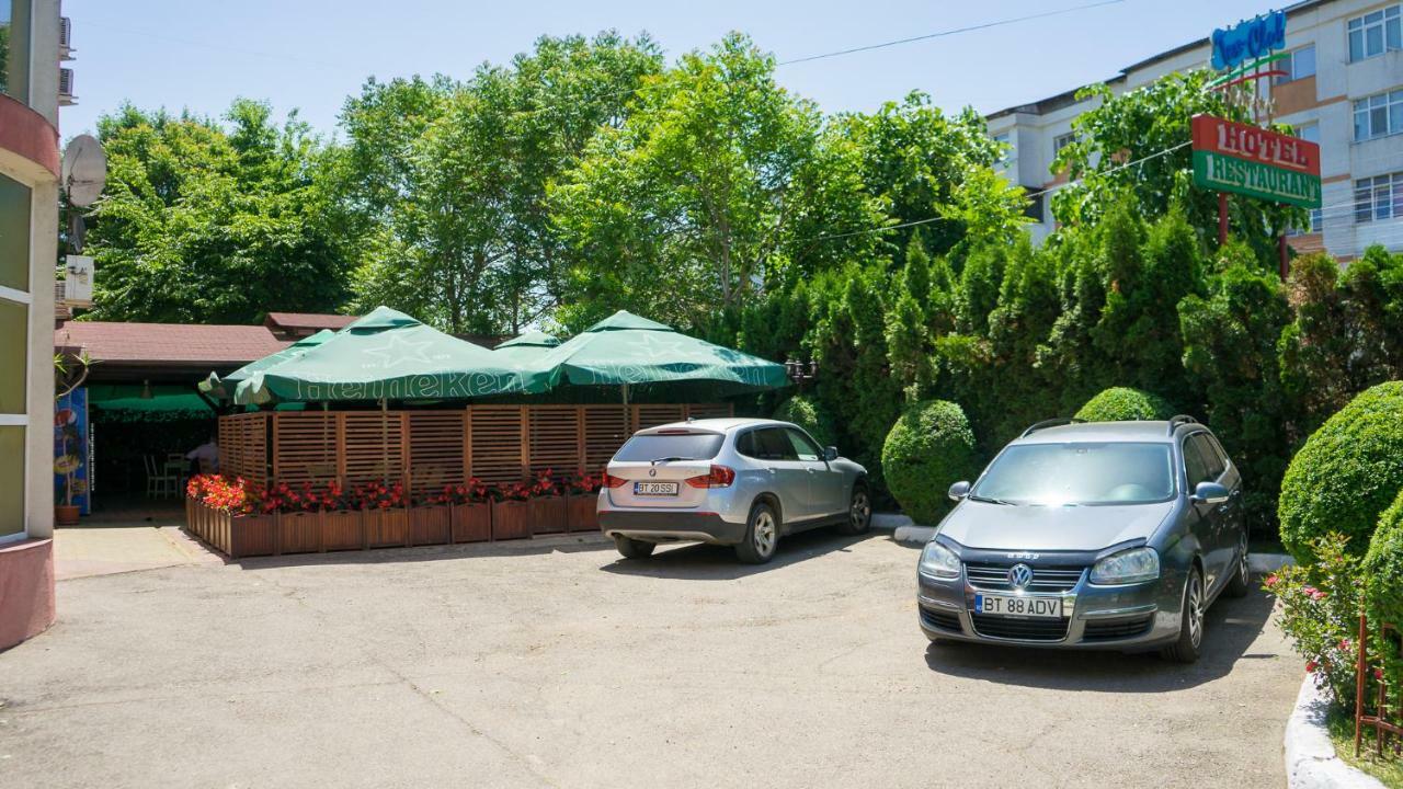 Hotel Tex Club Botosani Exterior photo