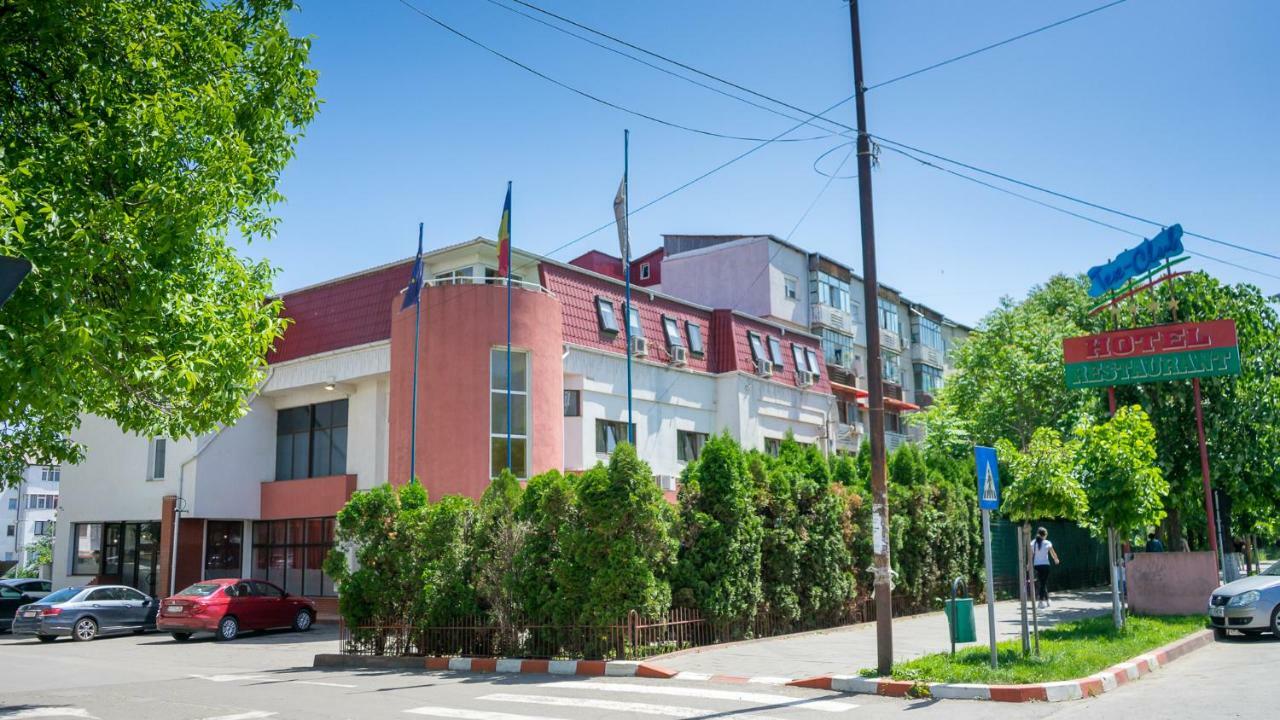 Hotel Tex Club Botosani Exterior photo
